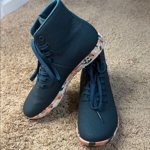 NOBULL Wild Jewel Trainer Blue Multicolor Womens 8.5 Men’s 7